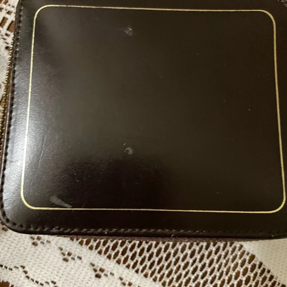 Men's Black Leather zipper case. Money Clip with Gold Accent. Viet nam era.